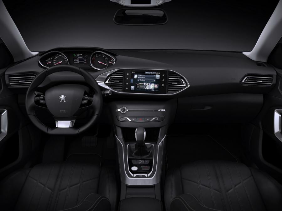  Peugeot 308 SW 2014 года  (фото 21 из 46)